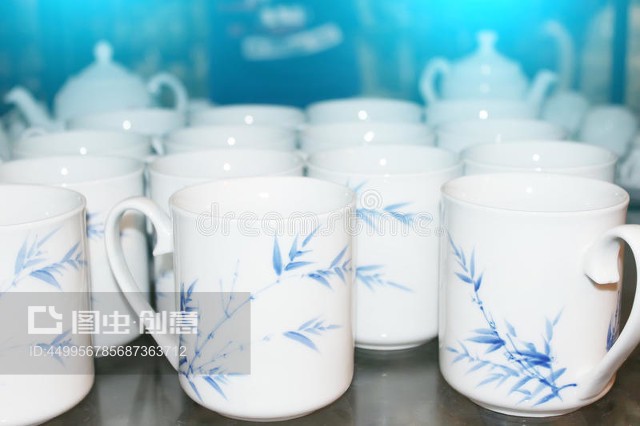 日活跃用户视角下的越南Chu Dau陶瓷 传统与现代的交织之美