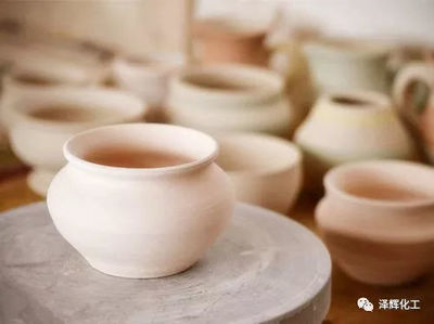 氧化镁在陶瓷制品中的应用要点与注意事项
